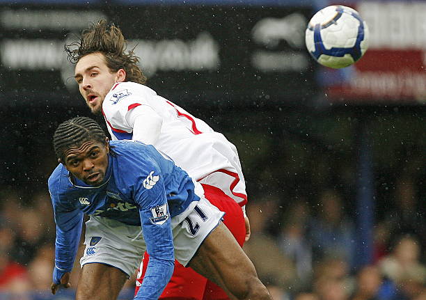 的表现是否 的表现是否